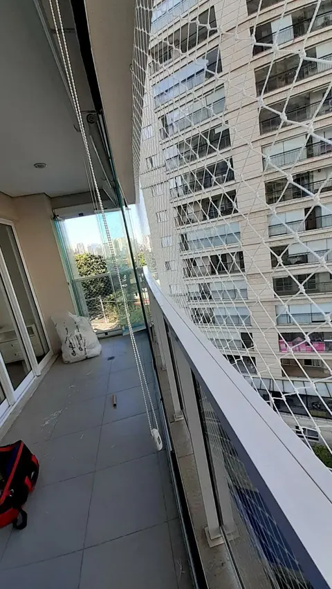 Rede de proteção instalada em sacada